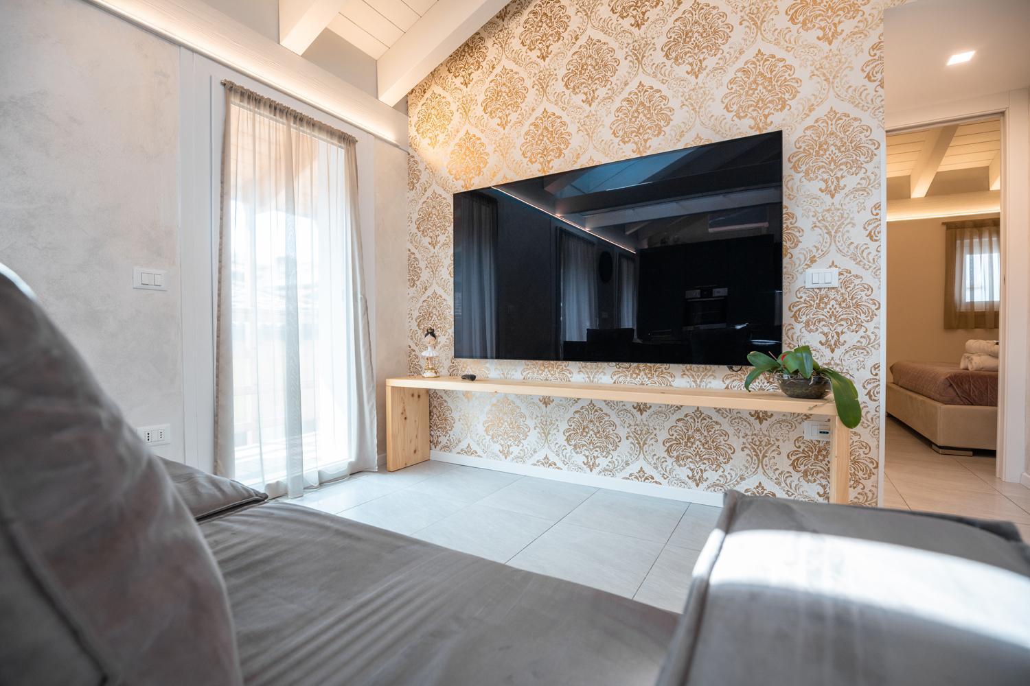 Es Rooms And Apartments Torbole Sul Garda ภายนอก รูปภาพ