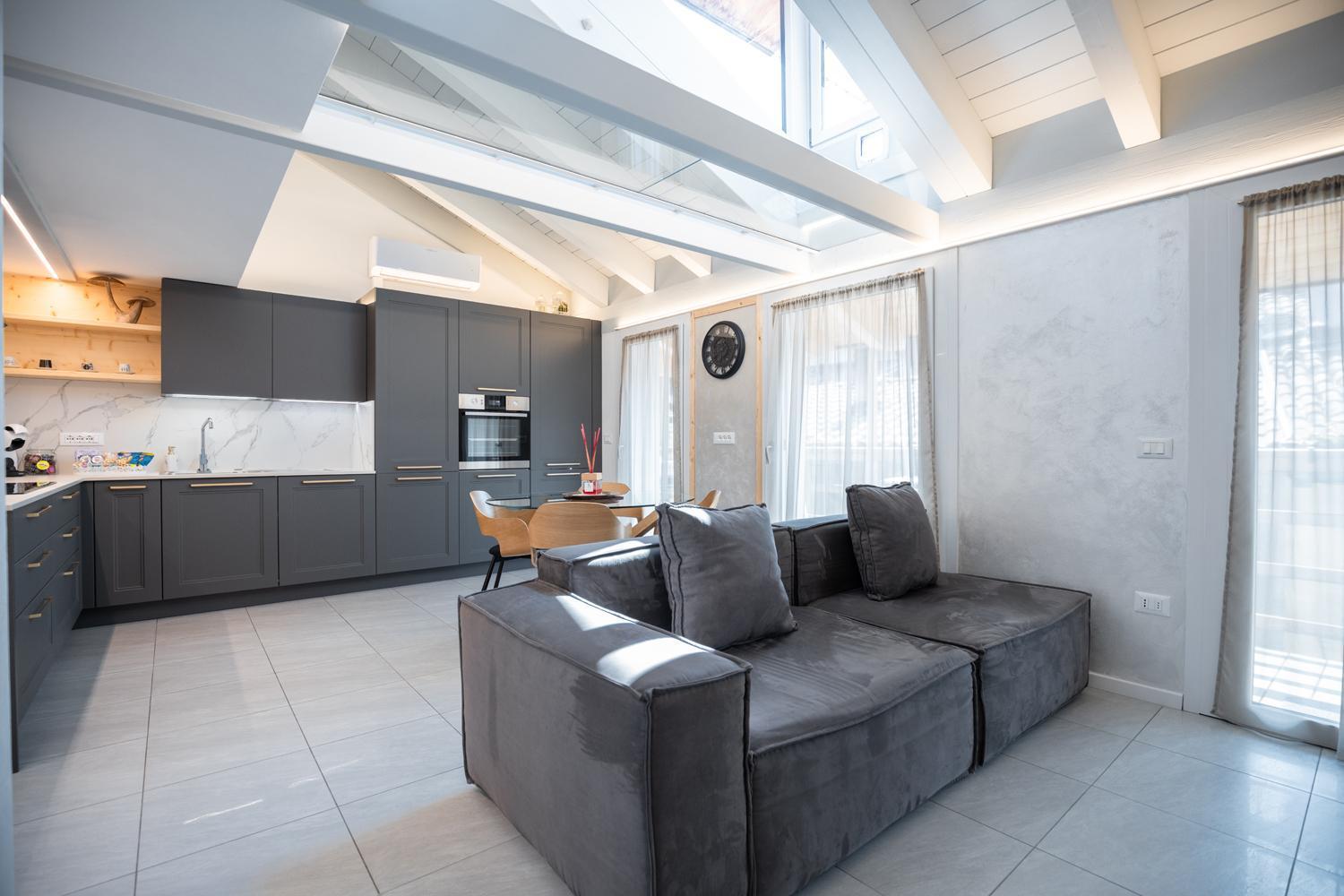 Es Rooms And Apartments Torbole Sul Garda ภายนอก รูปภาพ